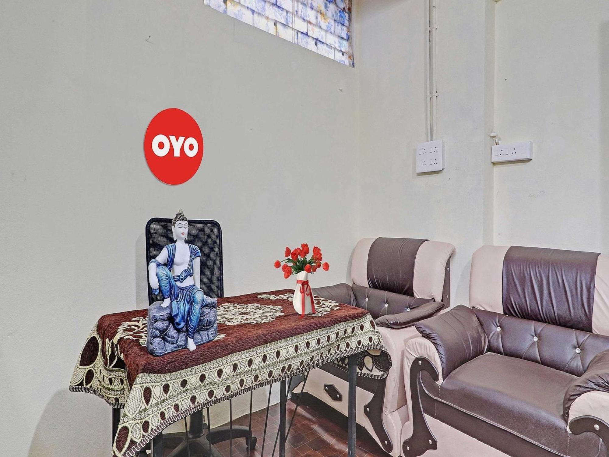 Hotel O Vasista Residency Hyderabad Exteriör bild
