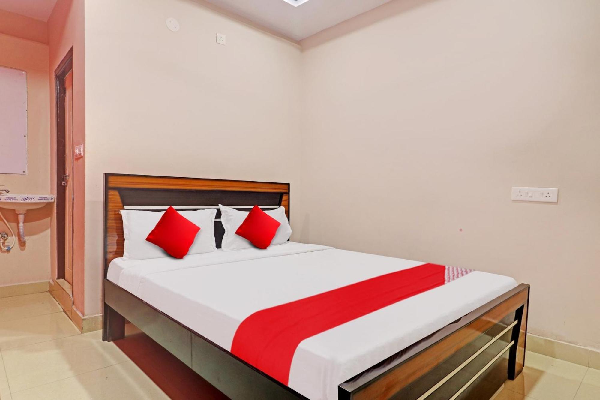 Hotel O Vasista Residency Hyderabad Exteriör bild