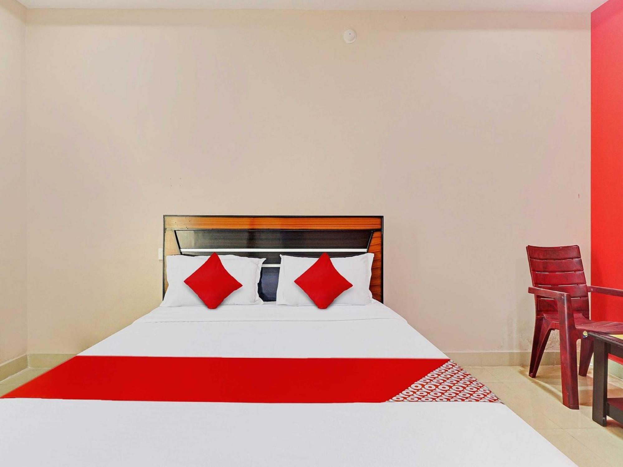 Hotel O Vasista Residency Hyderabad Exteriör bild