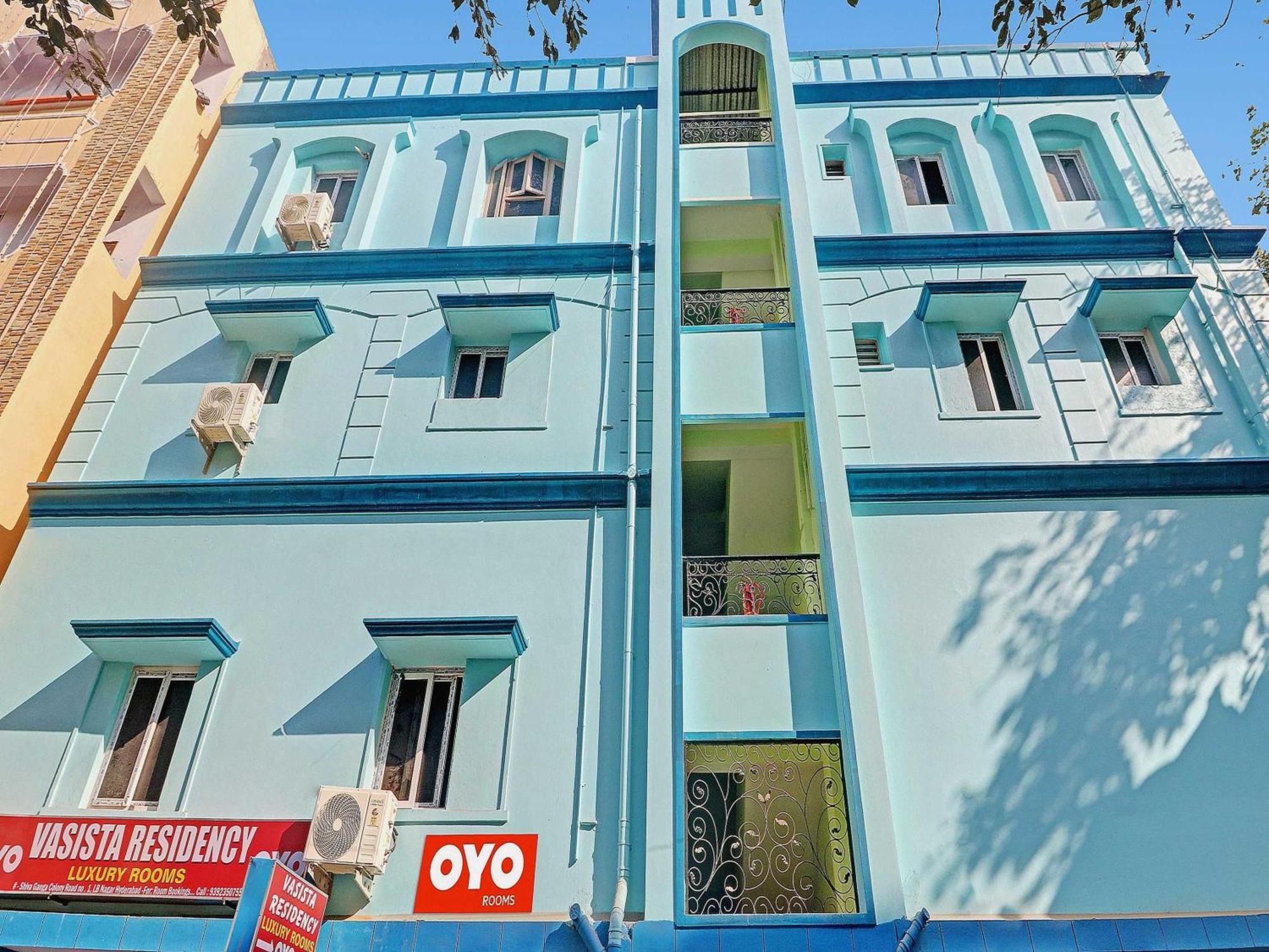 Hotel O Vasista Residency Hyderabad Exteriör bild