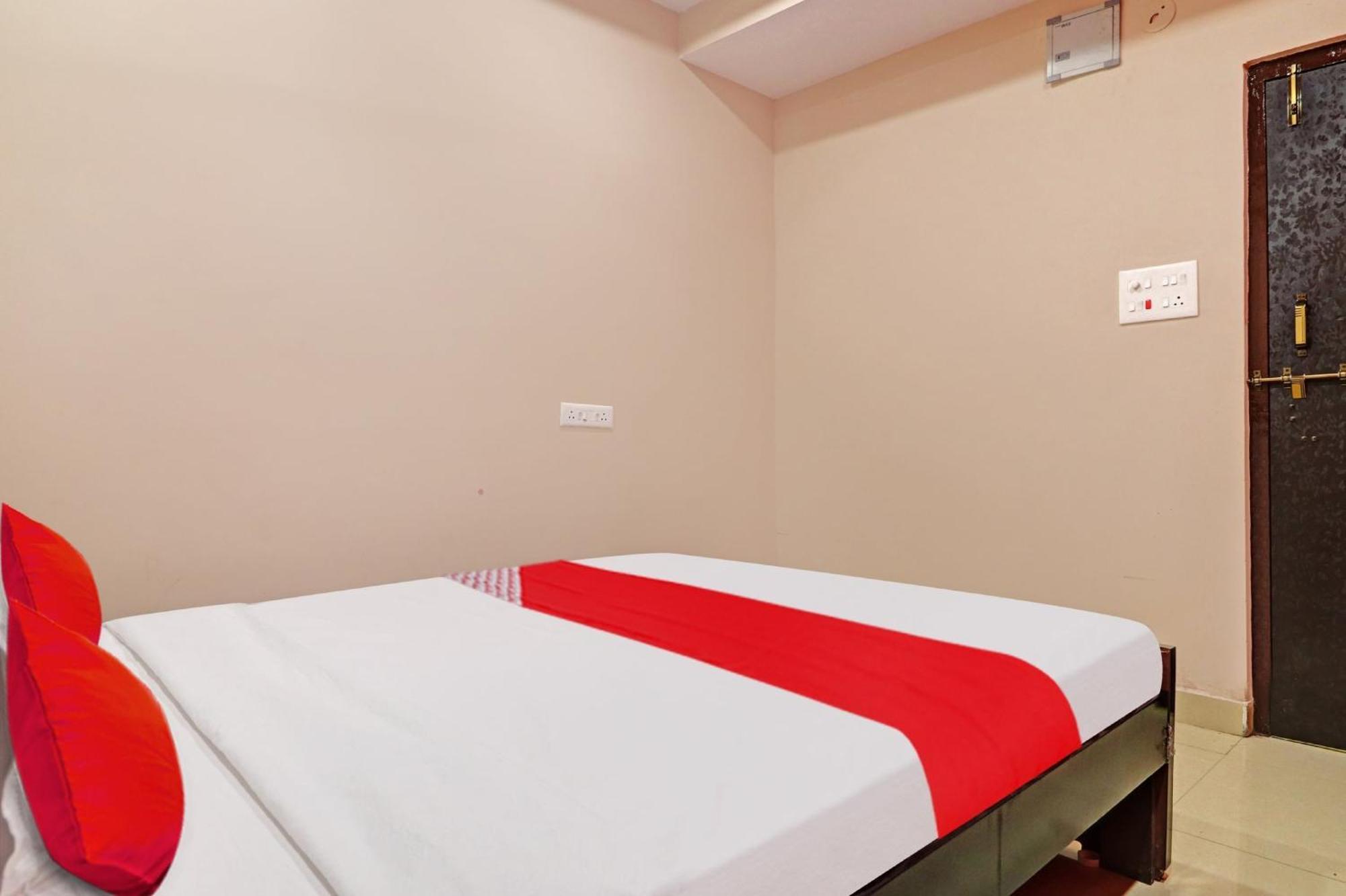 Hotel O Vasista Residency Hyderabad Exteriör bild